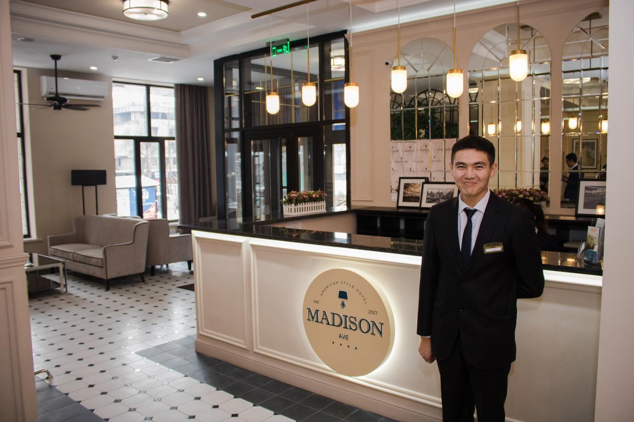 Madison Ave Hotel 比什凯克 外观 照片